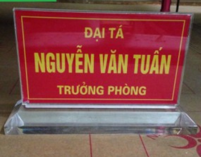 Làm Bảng Chức Danh Tại Đồng Nai Chuyên Nghiệp