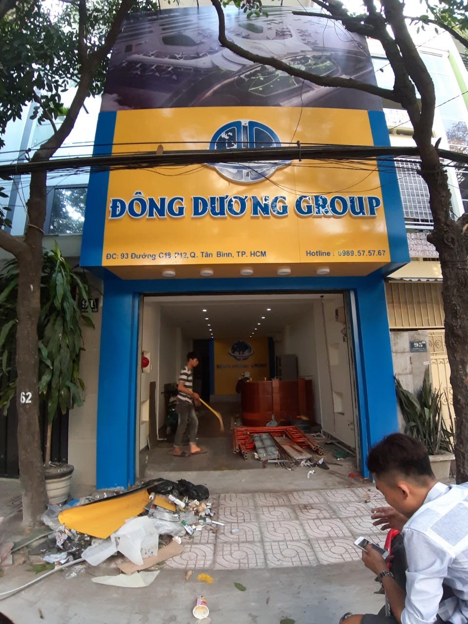 bảng alu chữ nổi
